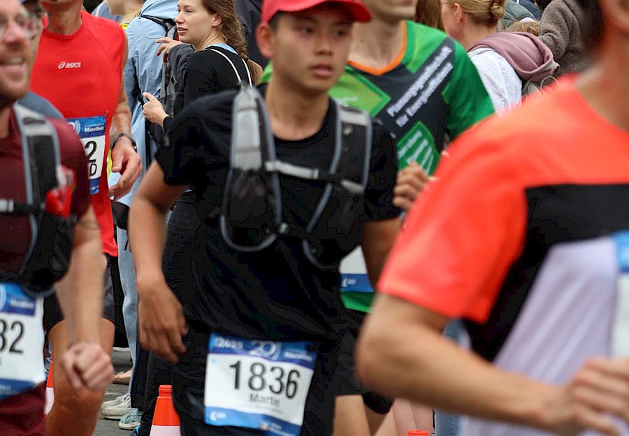 Viele Läufer*innen beim Marathon