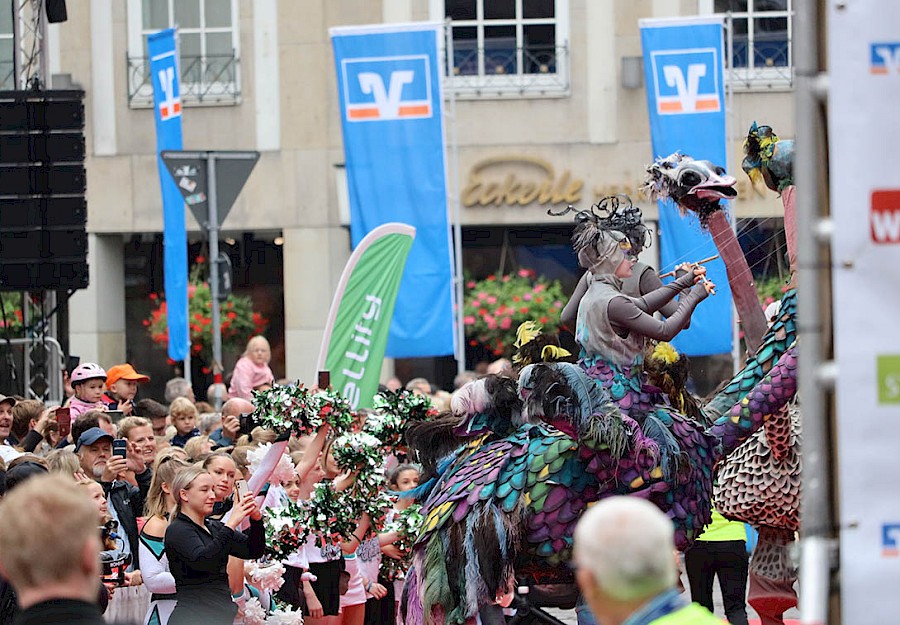 Viele Kostüme beim Marathon