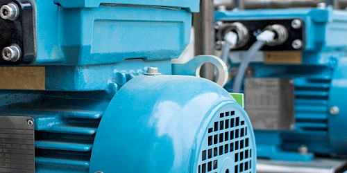 Einsatz eines Elektromotors in der Industrie